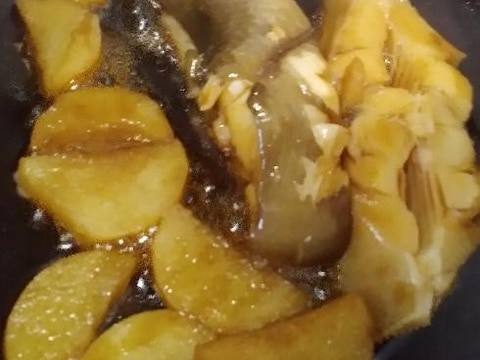 カレイと長芋のめんつゆ煮